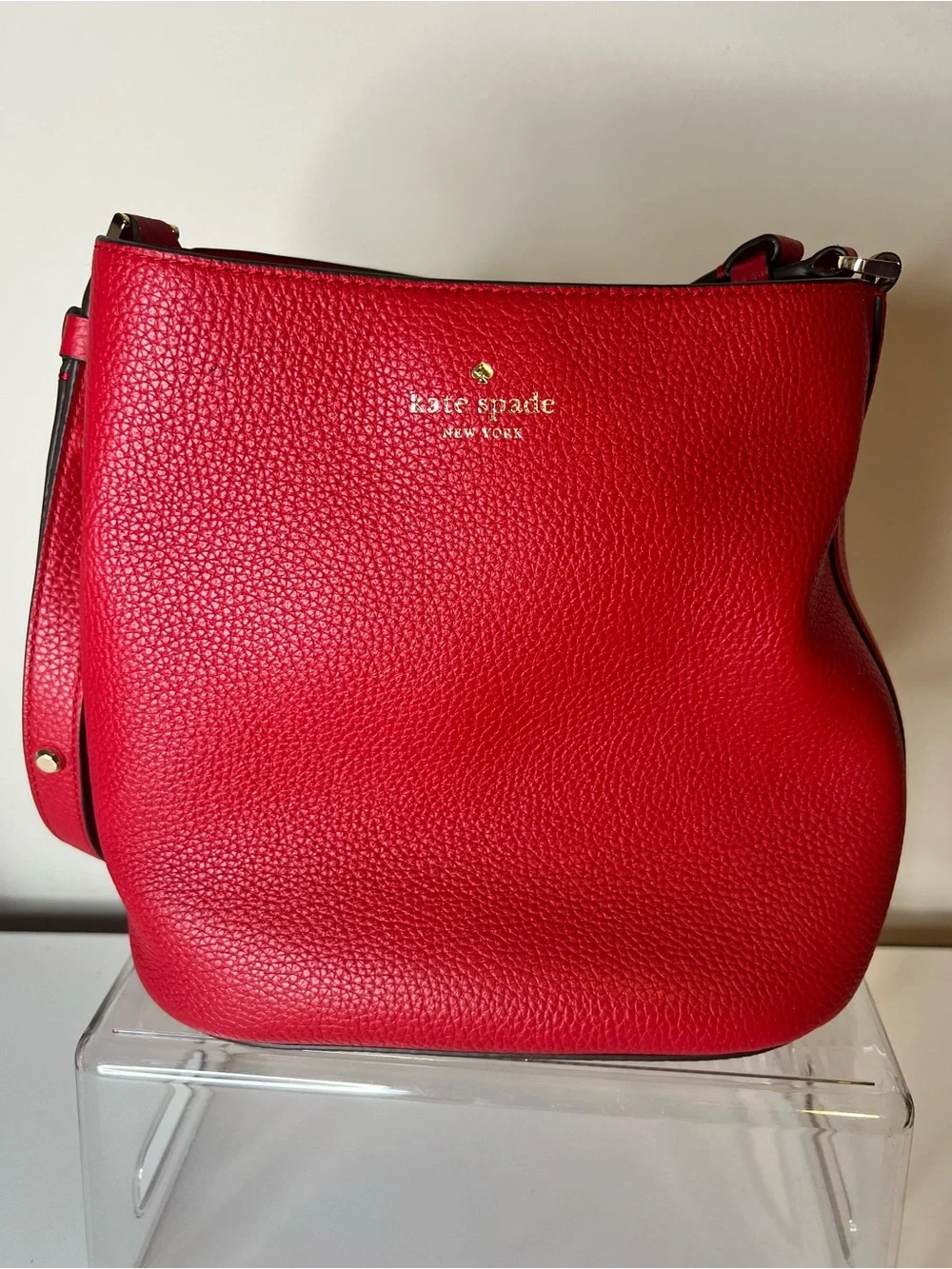 kate spade Julia Medium Bucket Bag, Perfect Cherry